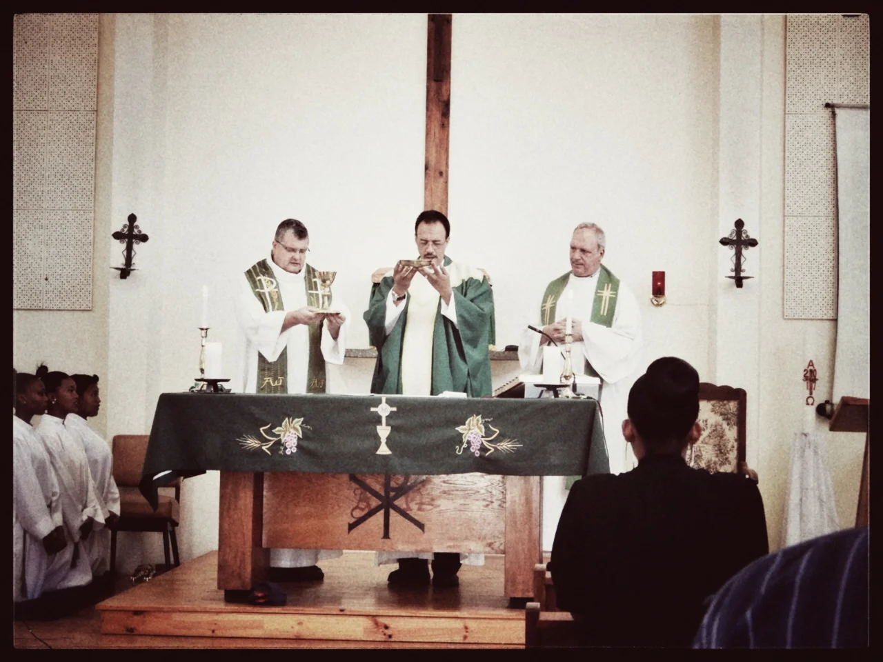 Misviering in de kerk van Robertson.