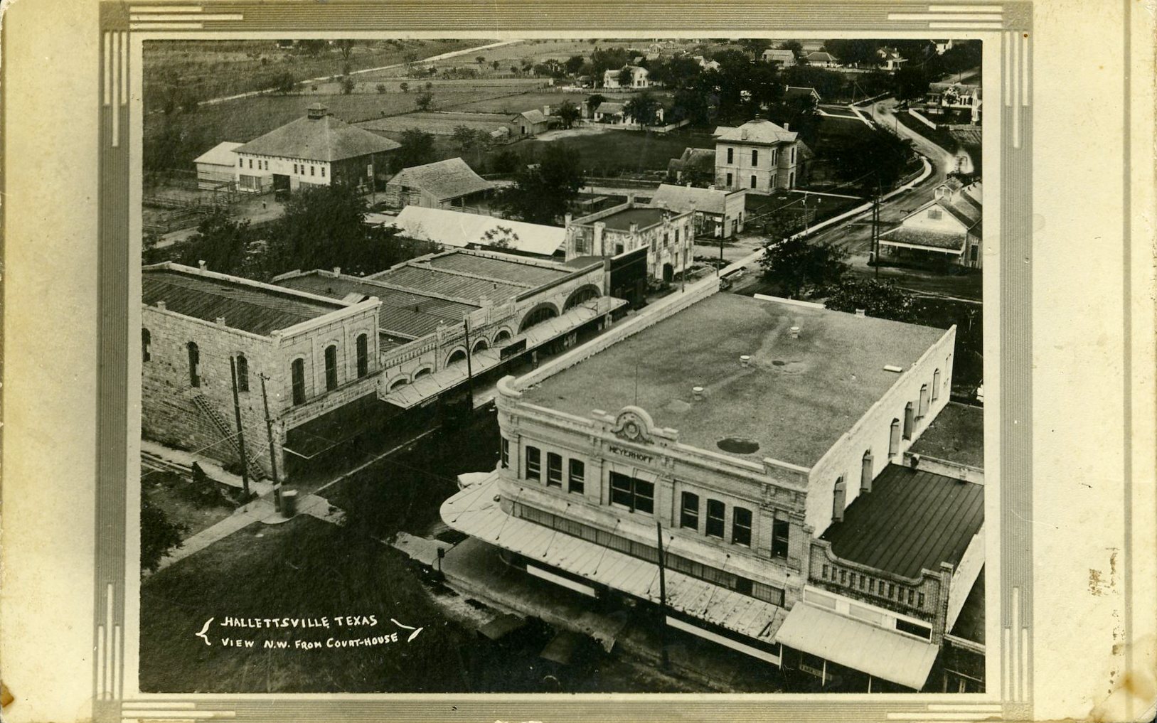 Hallettsville postcard, unknown date