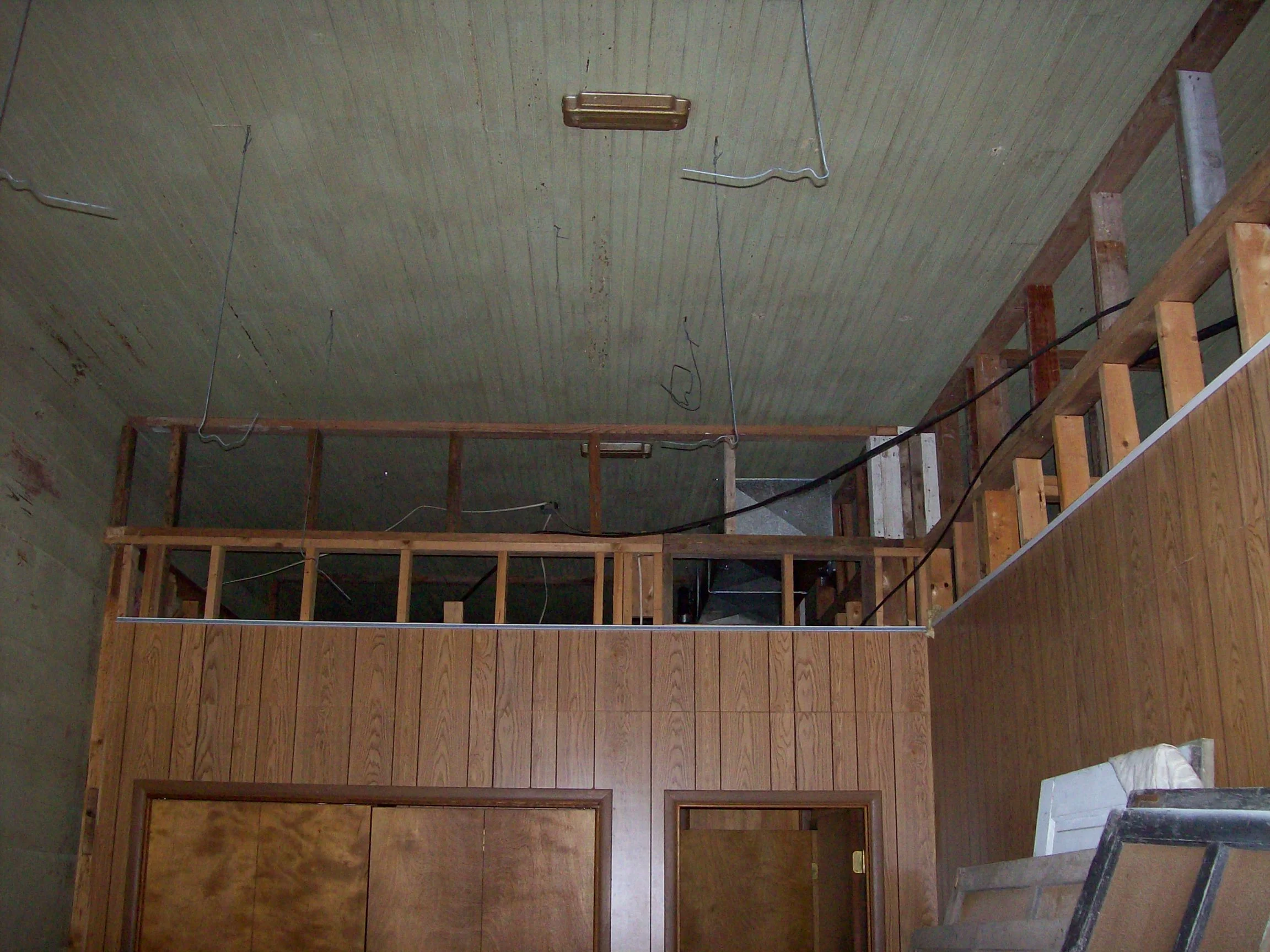 White Horse interior, 2007