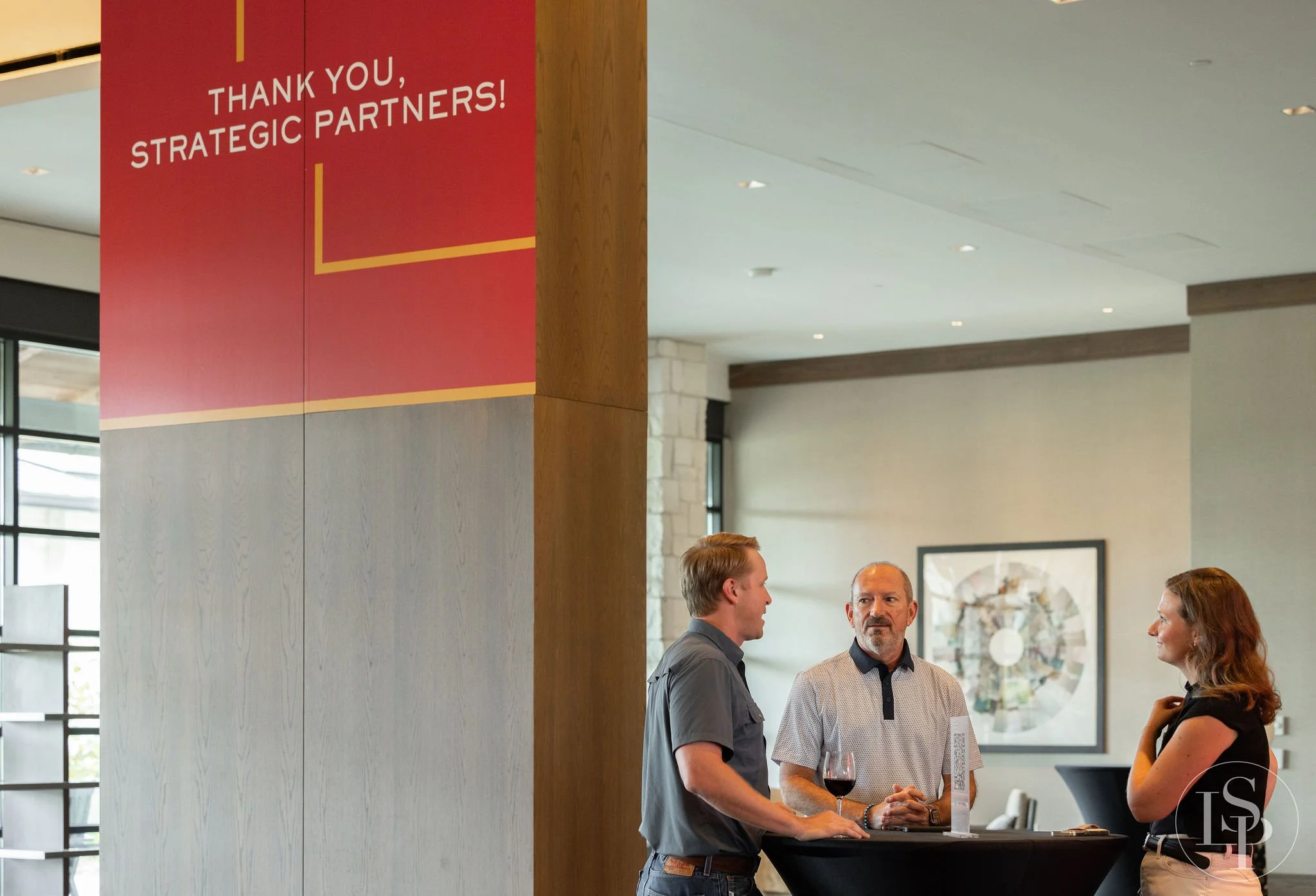 Real event networking moments photography
