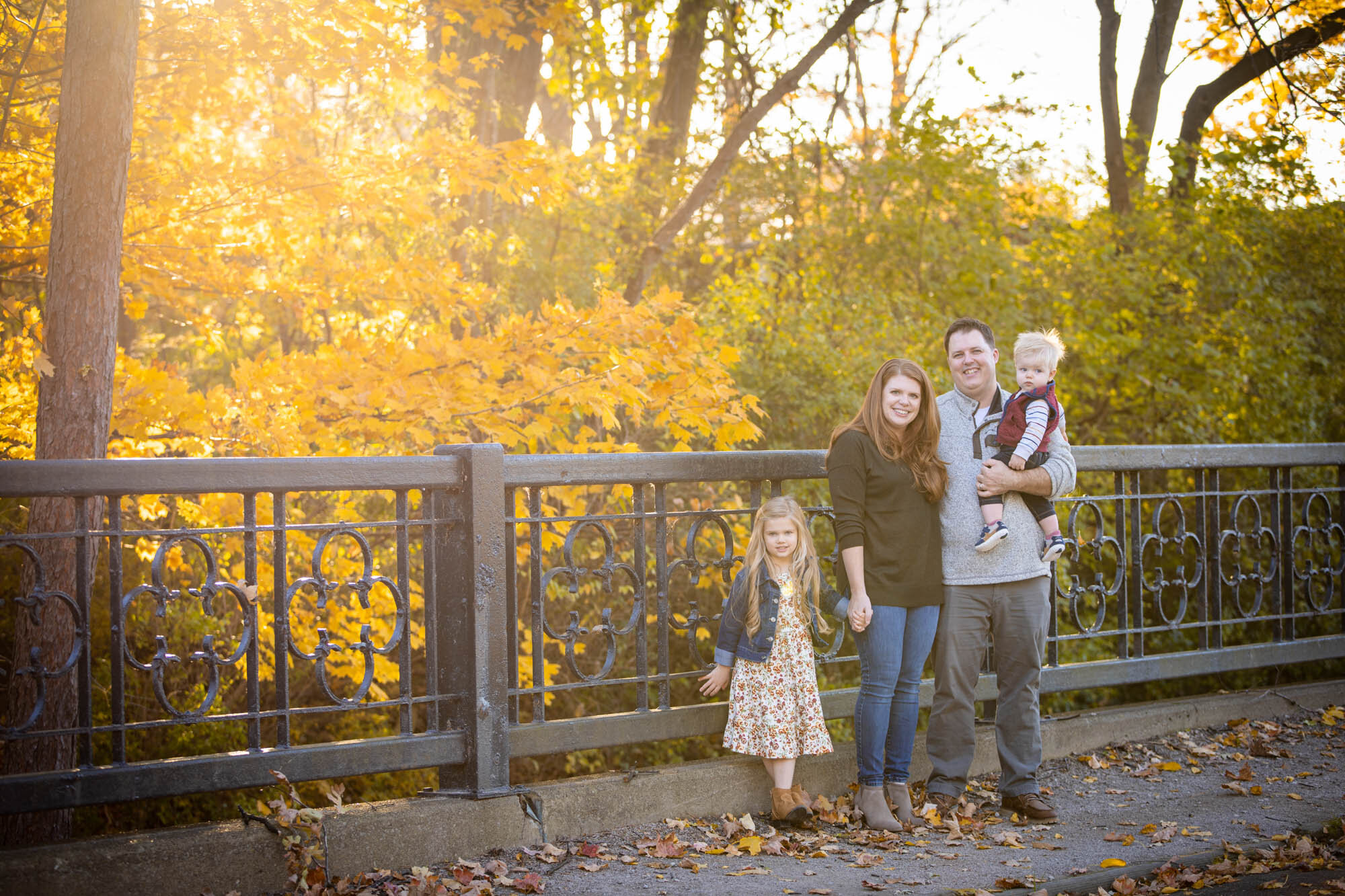 Cleveland Akron Best Family Portrait Photographer Liza Sue Productions (Copy)
