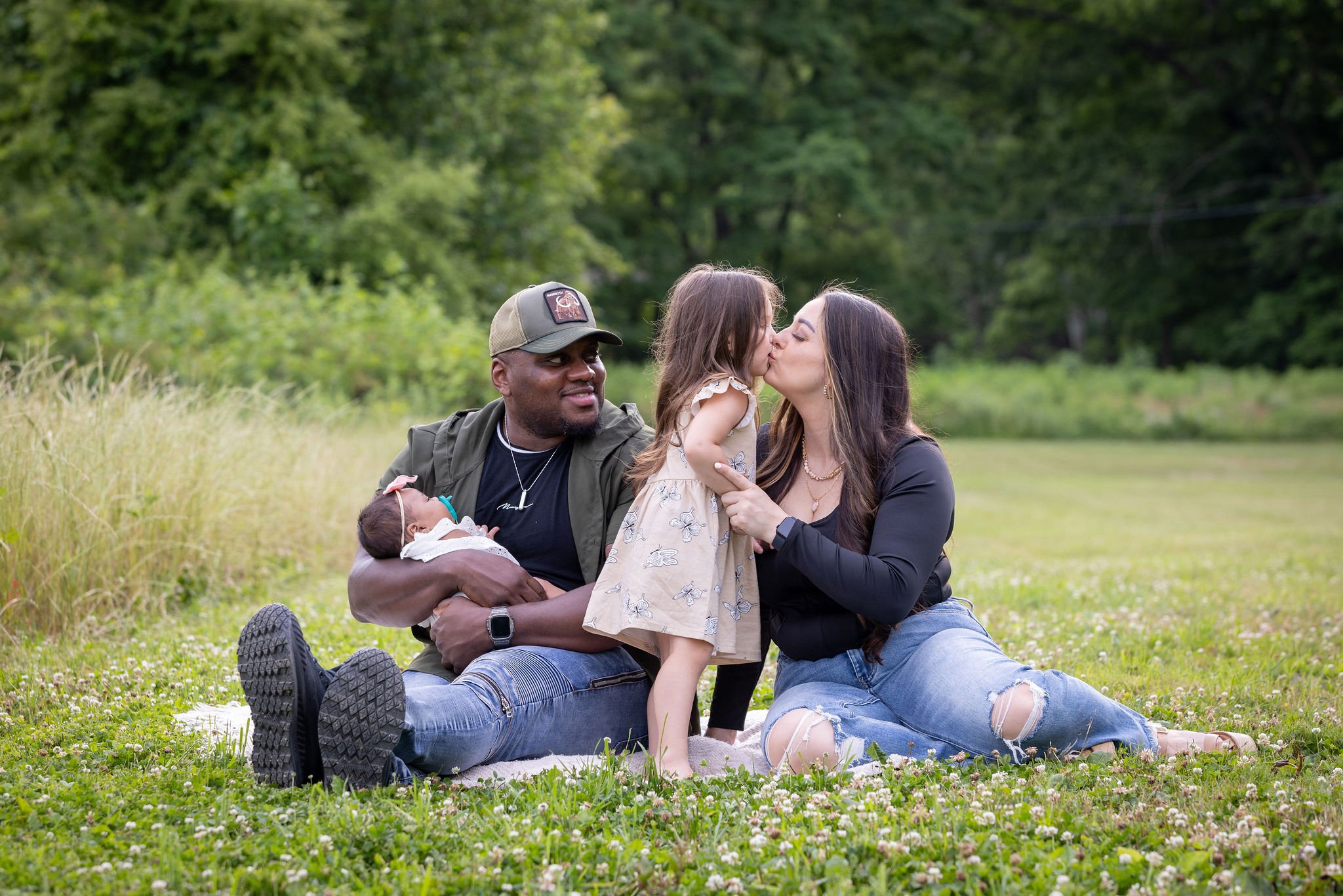 best family portrait photographer near me cleveland Akron Ohio - liza sue productions photo studio 