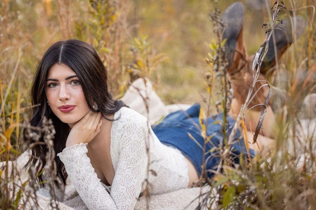 BEST SENIOR PORTRAIT PHOTOGRAPHER NEAR ME - LIZA SUE PRODUCTIONS 