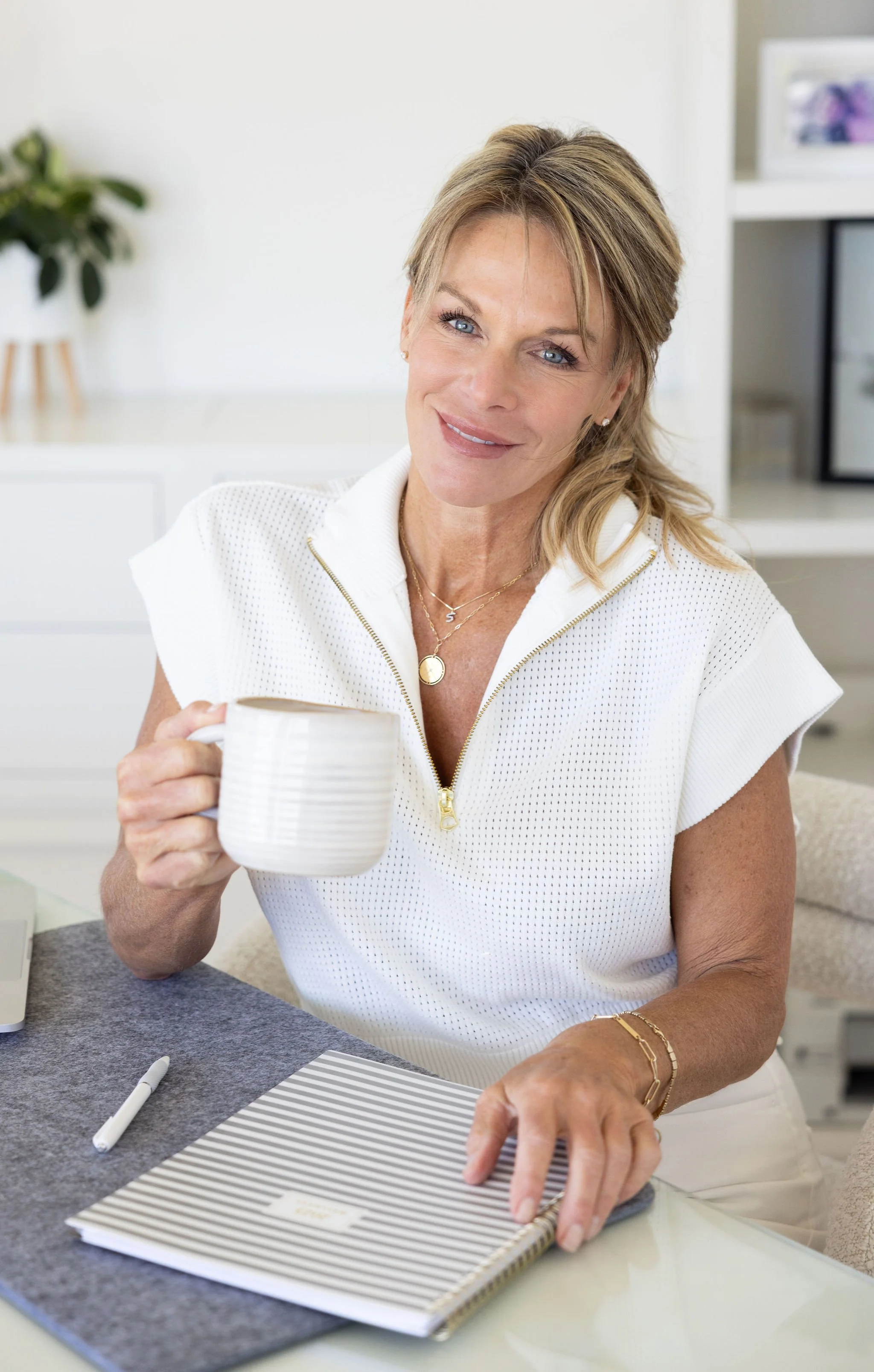 How to Layer pieces for a brand shoot - before/ after 