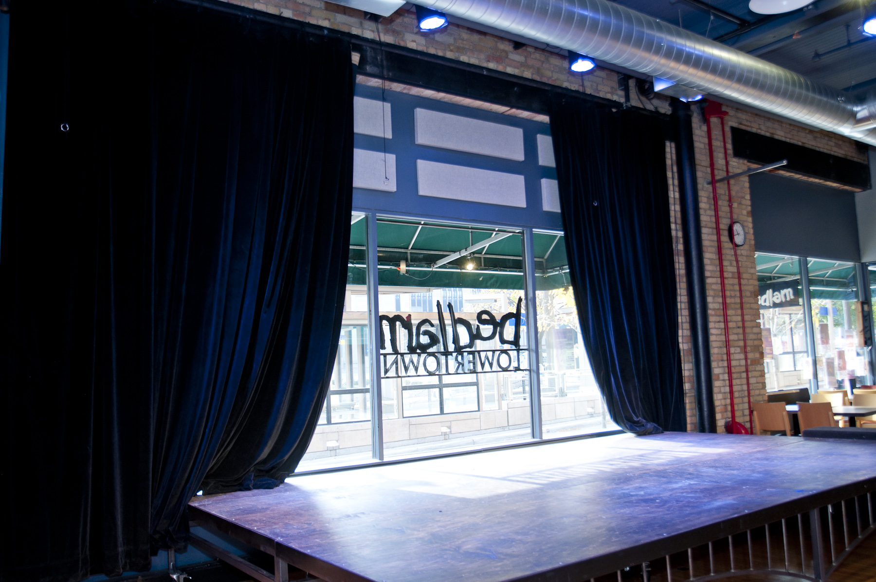 FRONT STAGE