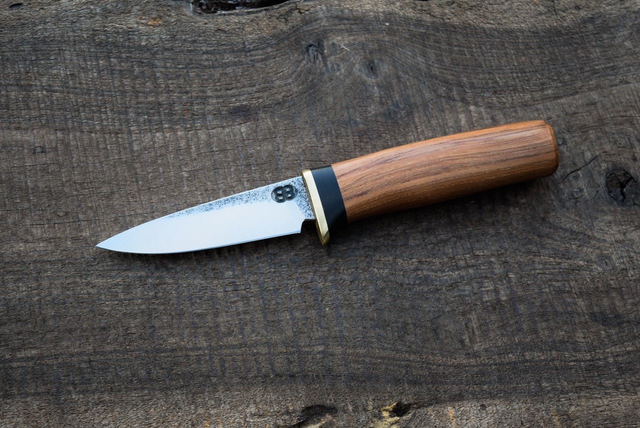  3.75” Hunter with Forge Finish. Brass Guard and Blackwood Spacer with Pecan Handle.  