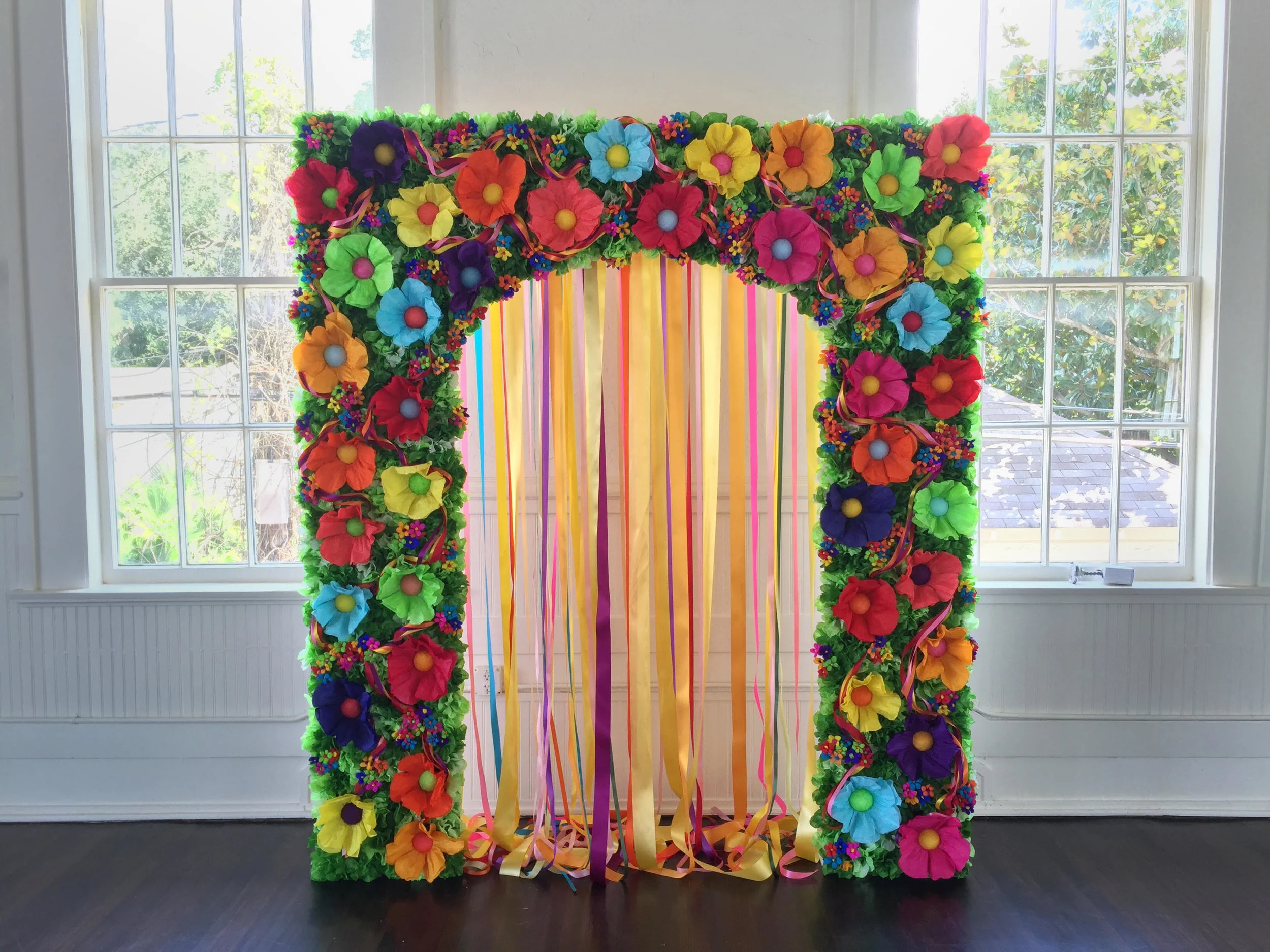 mexicanpaperflowerarch.jpg