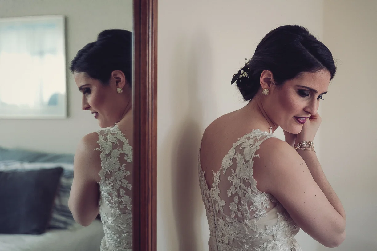 candid wedding photographer - bride's getting ready