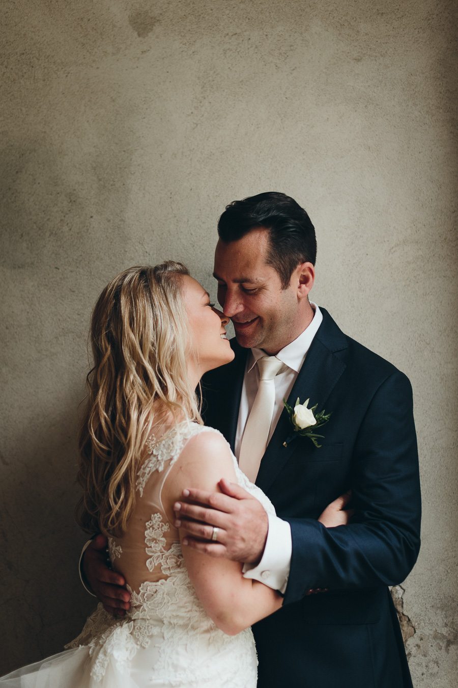 elopement photography by toronto intimate wedding photographer evolylla photography