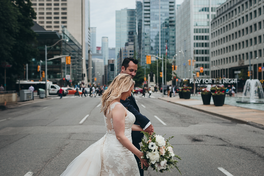 elopement photography by toronto intimate wedding photographer evolylla photography