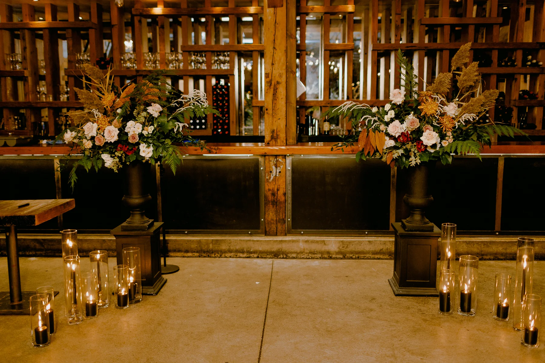 flower-decoration-for-wedding-reception 0008.jpg