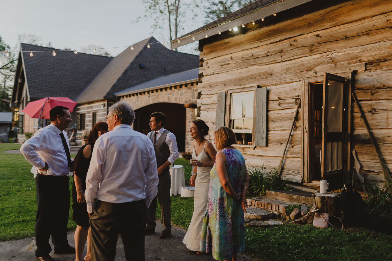 Intimate-Cottage-Wedding-Ontario 0126.jpg