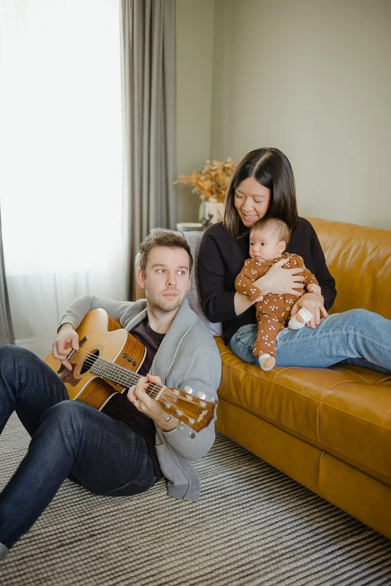 A Day in the Life with Robyn: Toronto Newborn Photography
