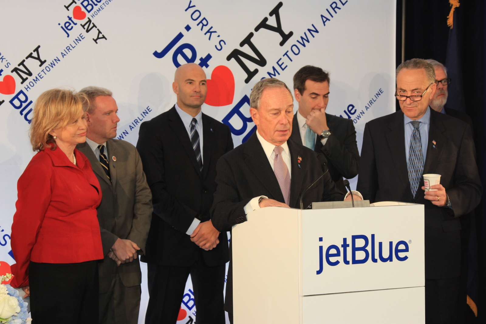 jetBlue LIC 2.jpg