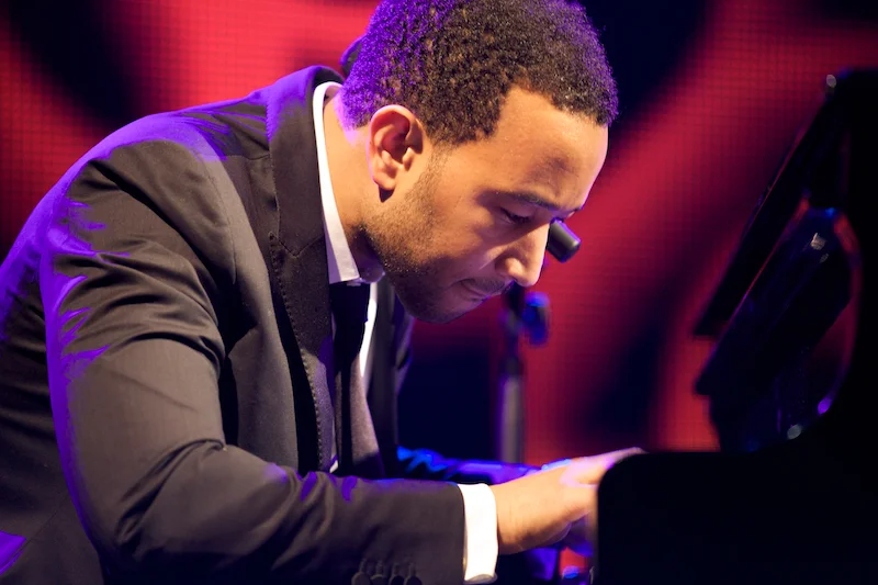 John Legend web  12.jpg