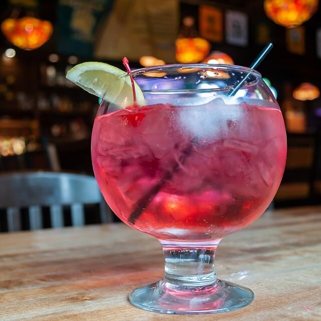 Lovely Tuesday to have a Fish bowl at the pub! Patios open! 
#yeg #yegpub #fishbowl #yourneighbourhoodpub #patio #yegpatio #patioseason #tuesdayvibes