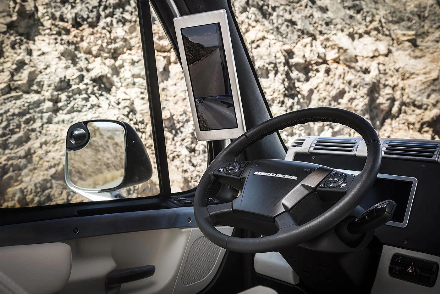 insptruck_09.jpg