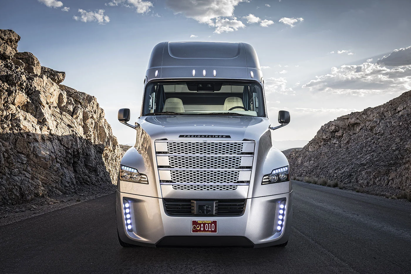 Freightliner Inspiration - Der autonome Truck von Daimler.