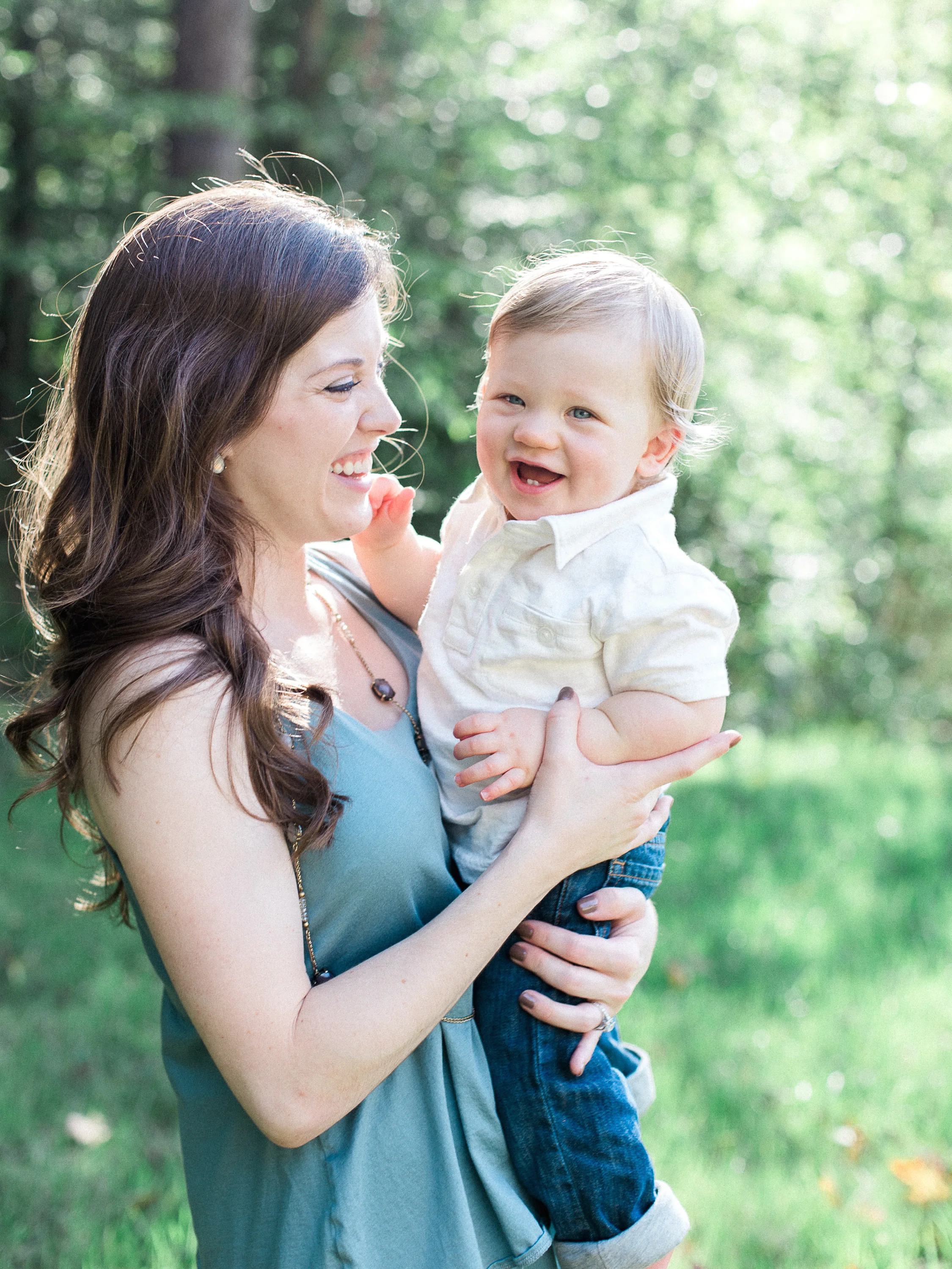 Lifestyle Family Session // www.kristalajara.com
