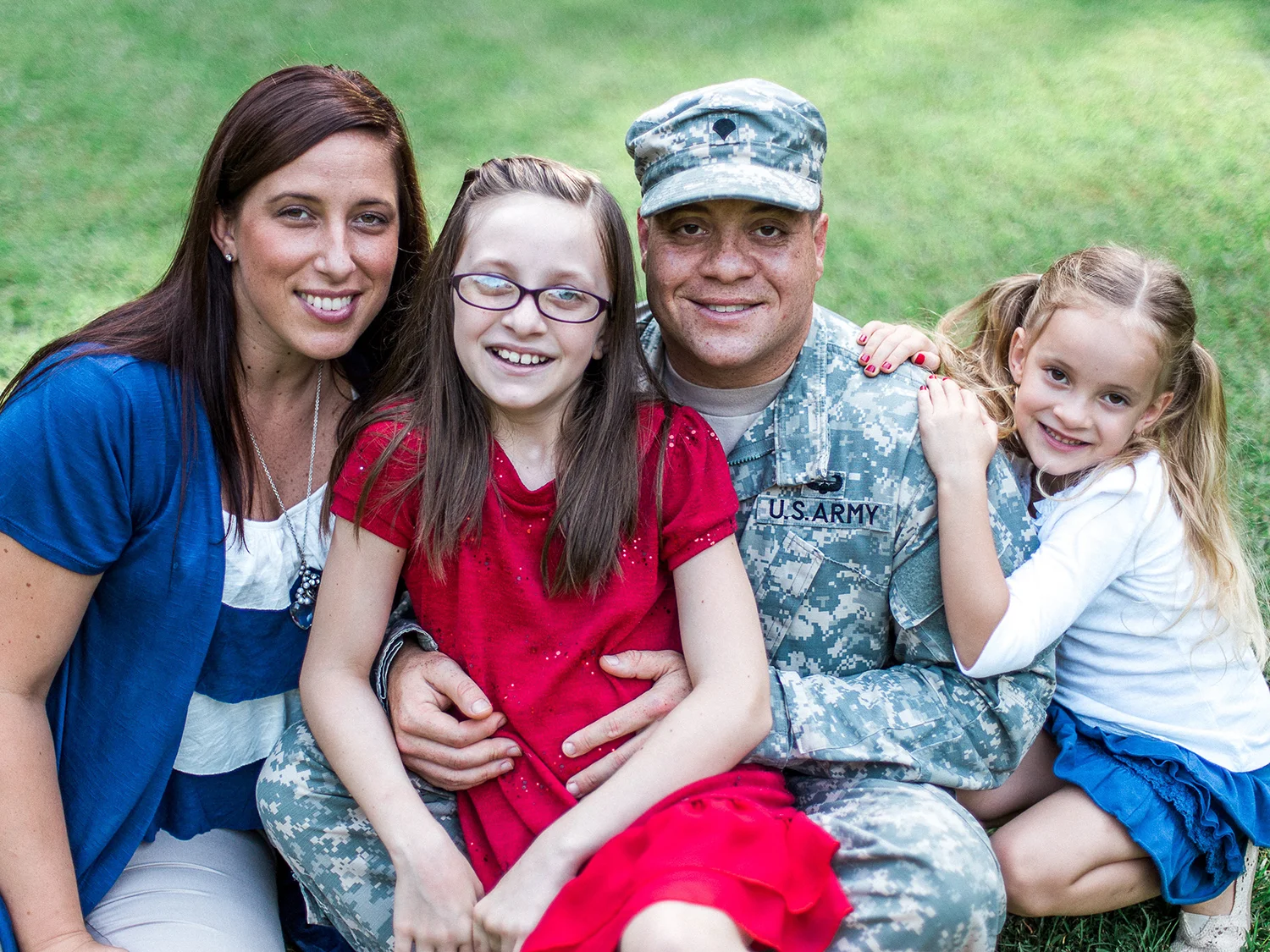 Military Lifestyle Family Session // www.kristalajara.com