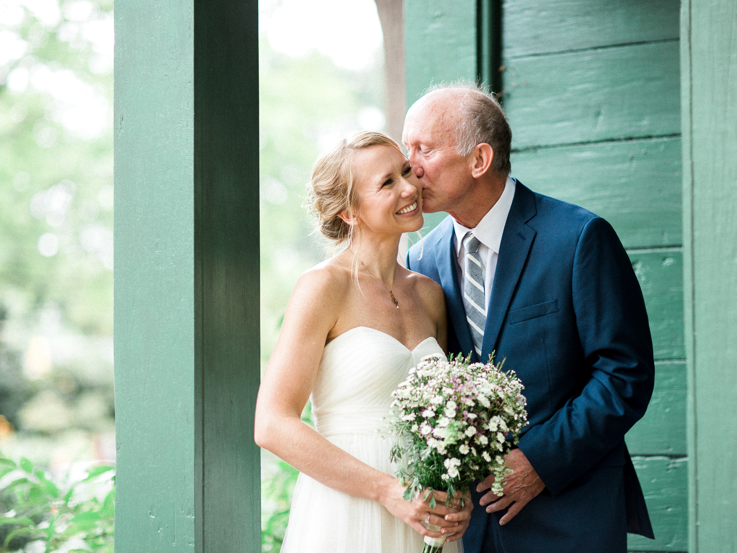 Mordecai House Wedding in Raleigh, NC // www.kristalajara.com