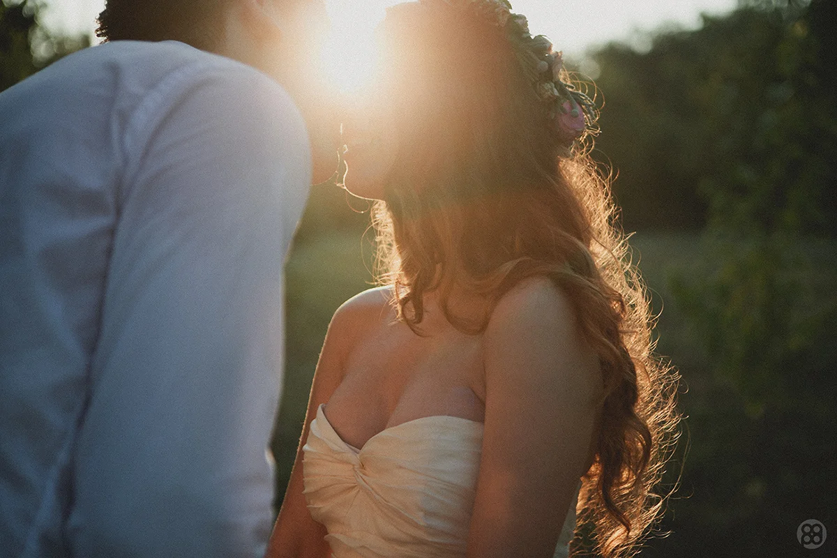 <a href="http://www.thisisfuturepast.com/journal/raouth-emanuel-wedding-day">Raouth + Emi - Hodoni, Timisoara</a>