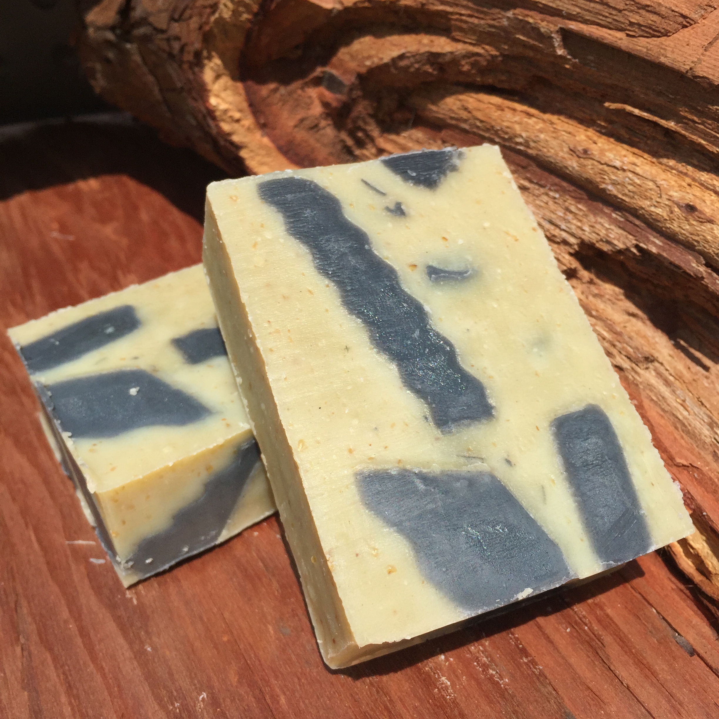     MoonWalker   &nbsp;    This is the same bar as the Orca but with Bentonite and Kaolin clay throughout and chunks of Black Magic inside of it. &nbsp;There is an additional mild element of lavender and tea tree essential oils for skin blemishes and