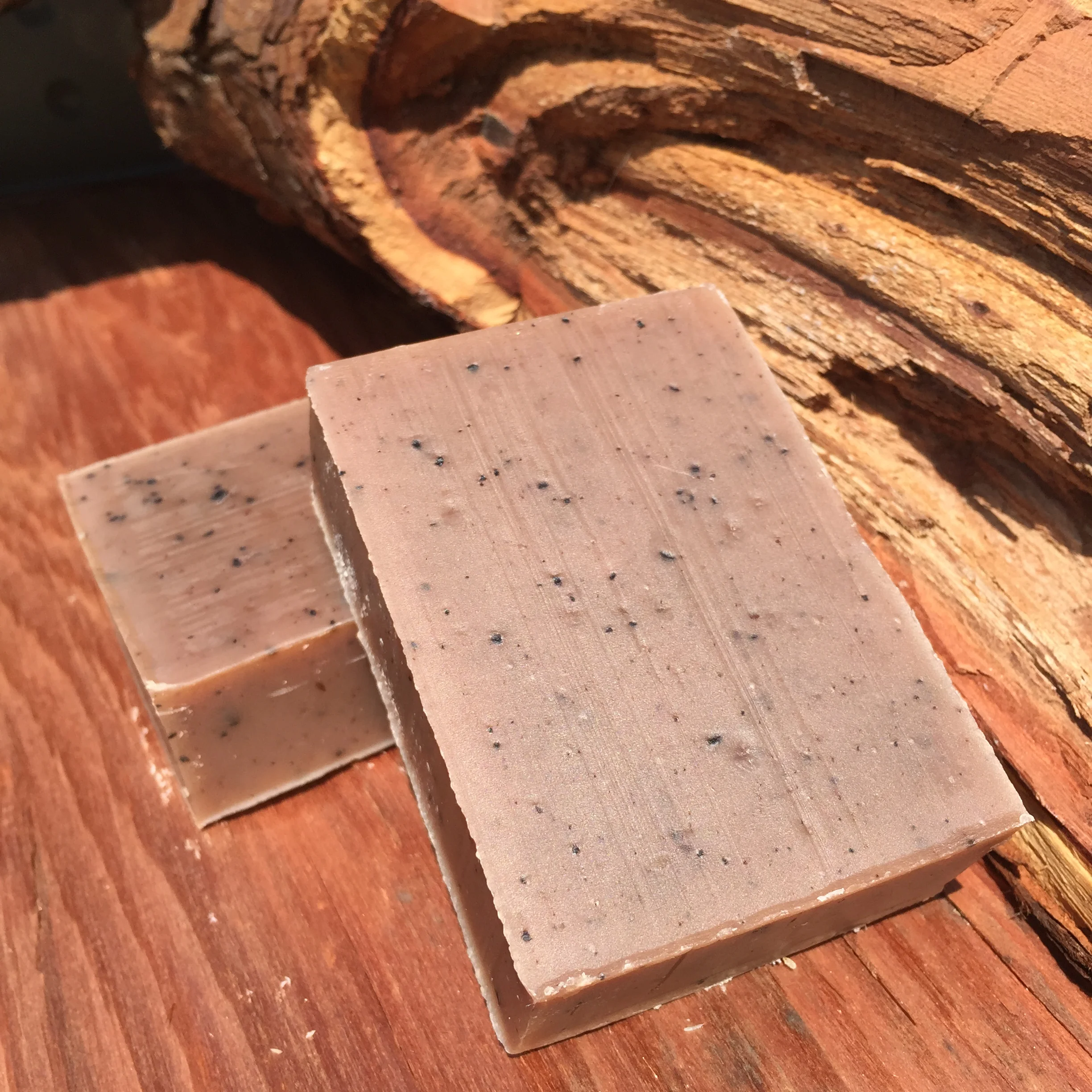     Sandalwood Slacker      Don’t take this bar literally. &nbsp;If you use it, it does not mean you are a slacker. &nbsp;     Now that we're clear about that, wash with this bar before meditation to enhance and create a deep relaxation. &nbsp;The ni