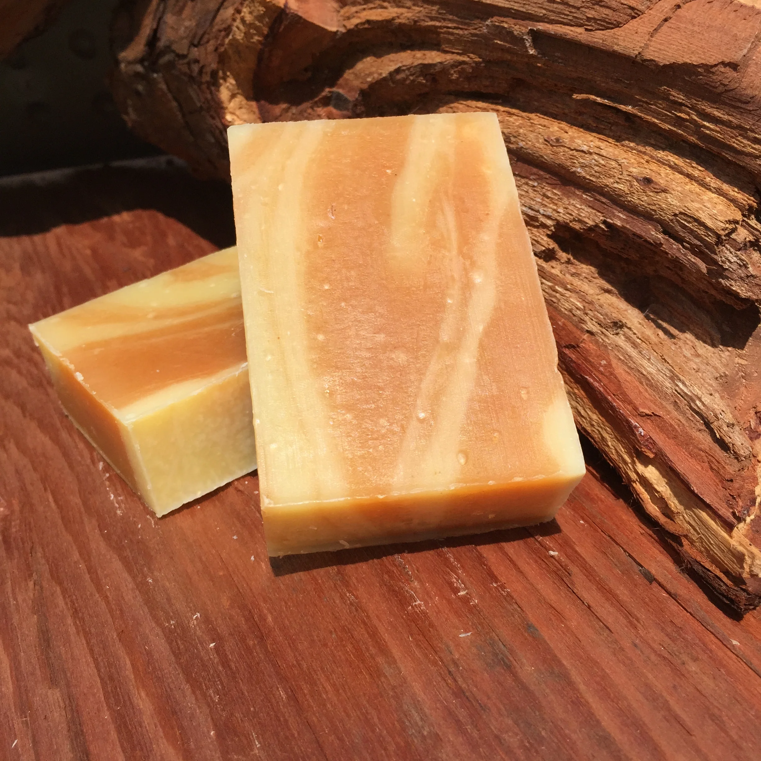     Campfire on the Mountain (Bug Soap)     This bar is great for the outdoorsy folks, with a natural bug repellent infusion it's ideal for the camping or outdoor experience. &nbsp;Shower with this bar before you go hiking, biking, kayaking or canoei