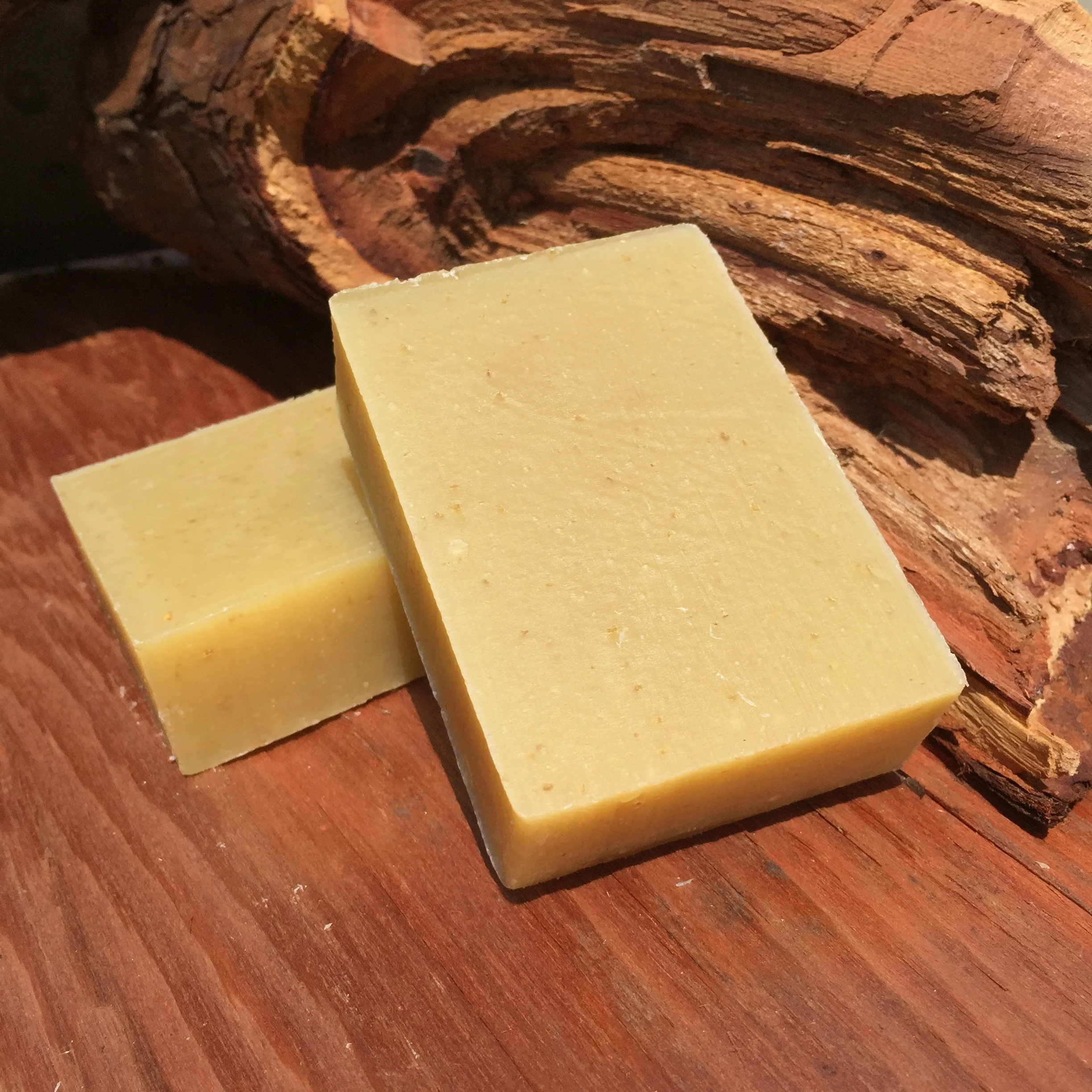     Biscochitos Soap     This novelty soap is inspired by a popular New Mexican holiday cookie blend made with Anise and Cinnamon essential oils, and Organic oats. &nbsp;This bar smells so good you might want to eat it but we remind you that we make 