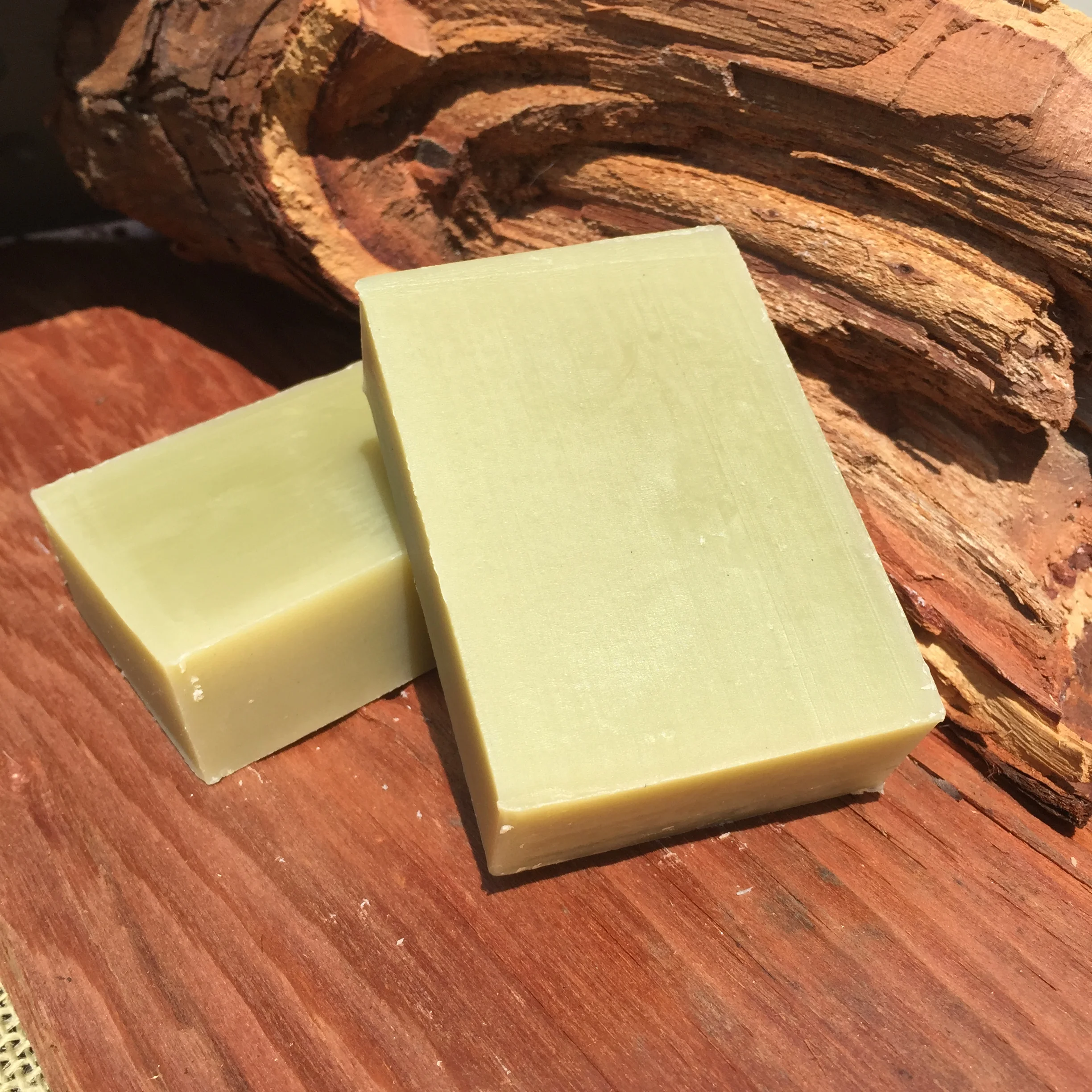     Down Under    &nbsp;     We have made a bar dedicated solely to the often requested Eucalyptus.&nbsp;This bar is made with Eucalyptus essential oil. Eucalyptus has been known to help as an anti-inflammatory, antispasmodic, decongestant, deodorant