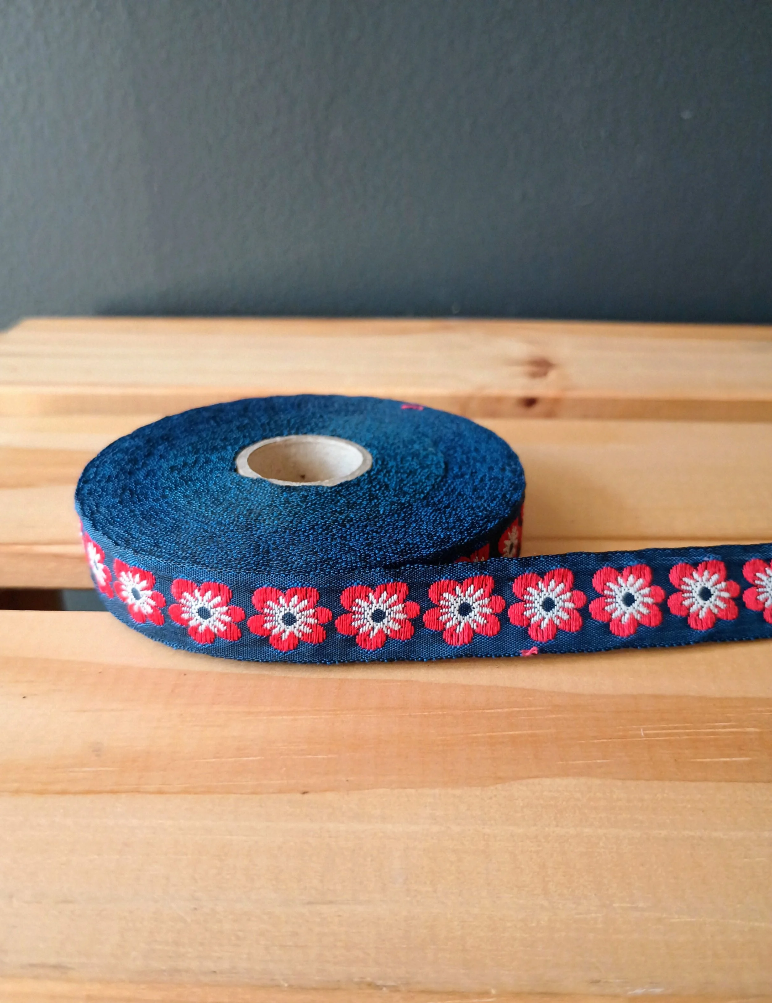 C. Pauli Ribbon Flowers- Dark Blue