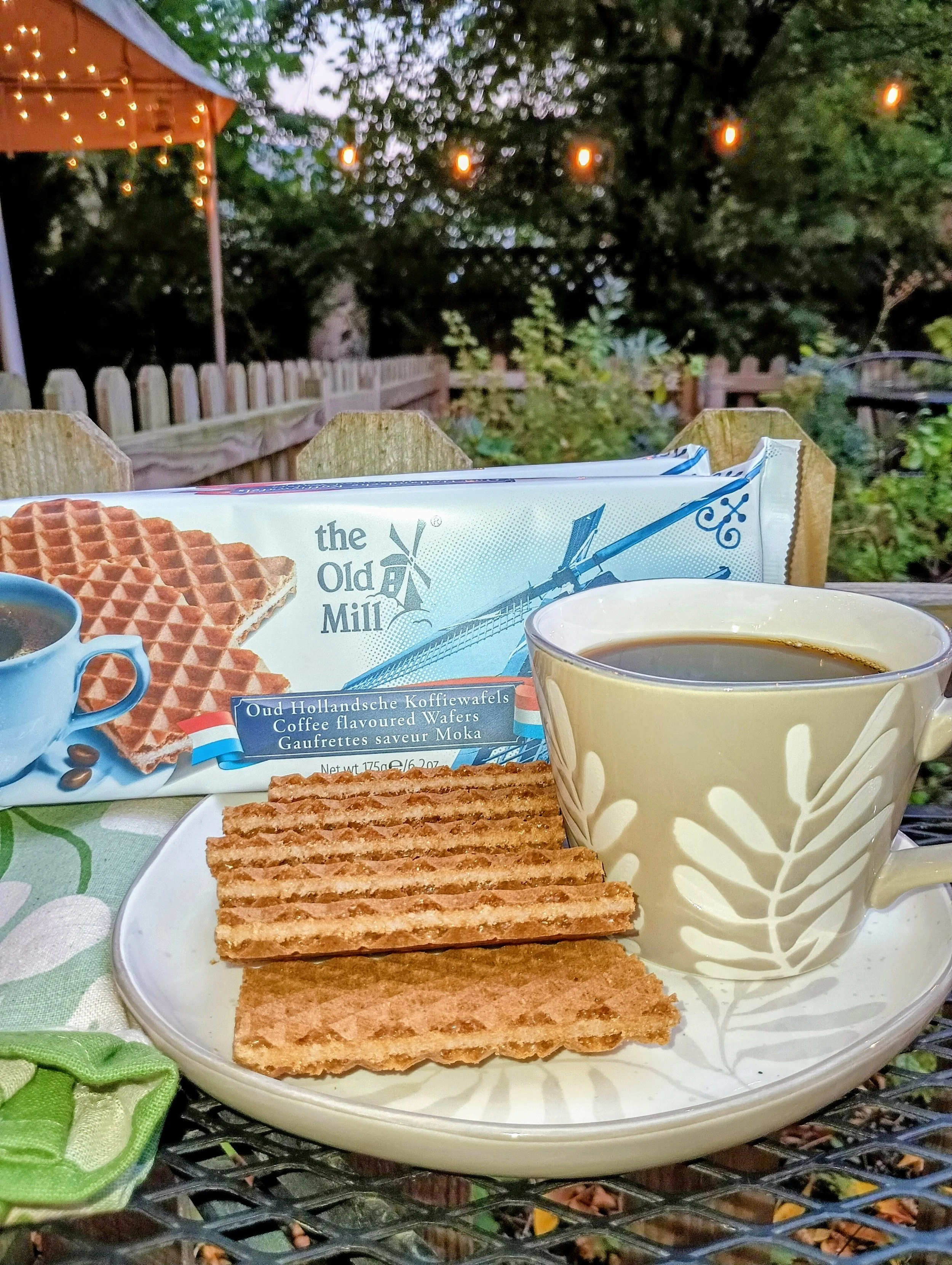 The Old Mill Coffee Flavored Wafers