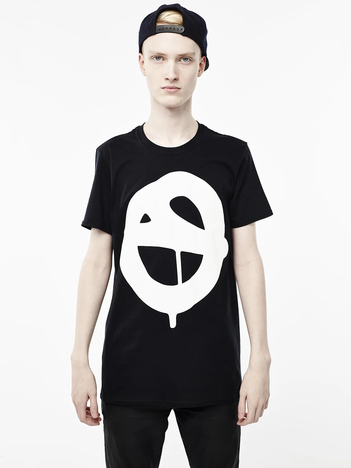 BLKTEE_JMR_098.jpg