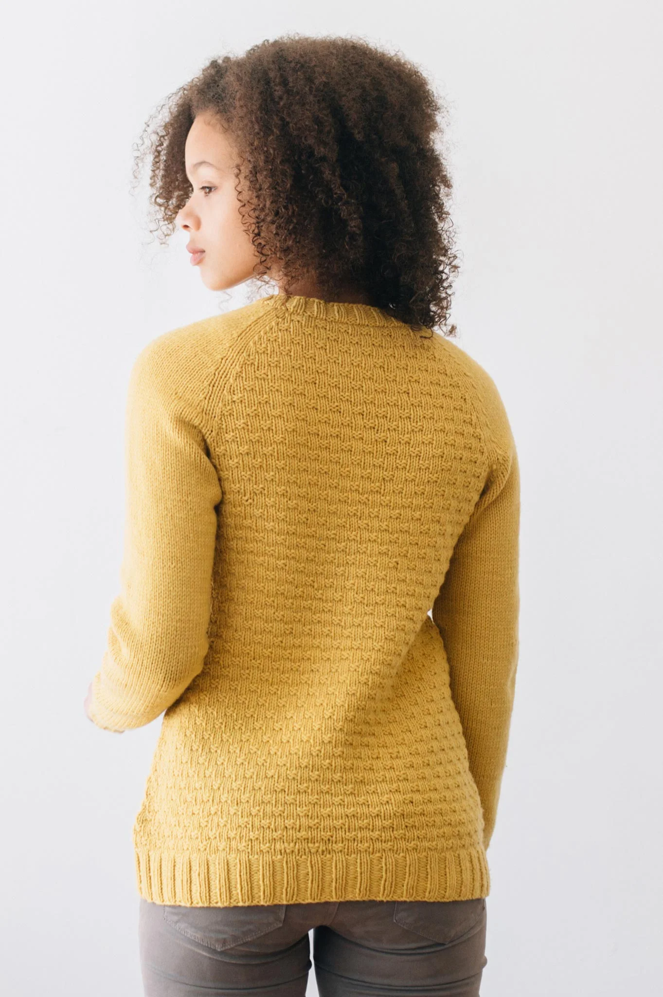 quince-co-dal-leah-b-thibault-knitting-pattern-lark-2.jpg