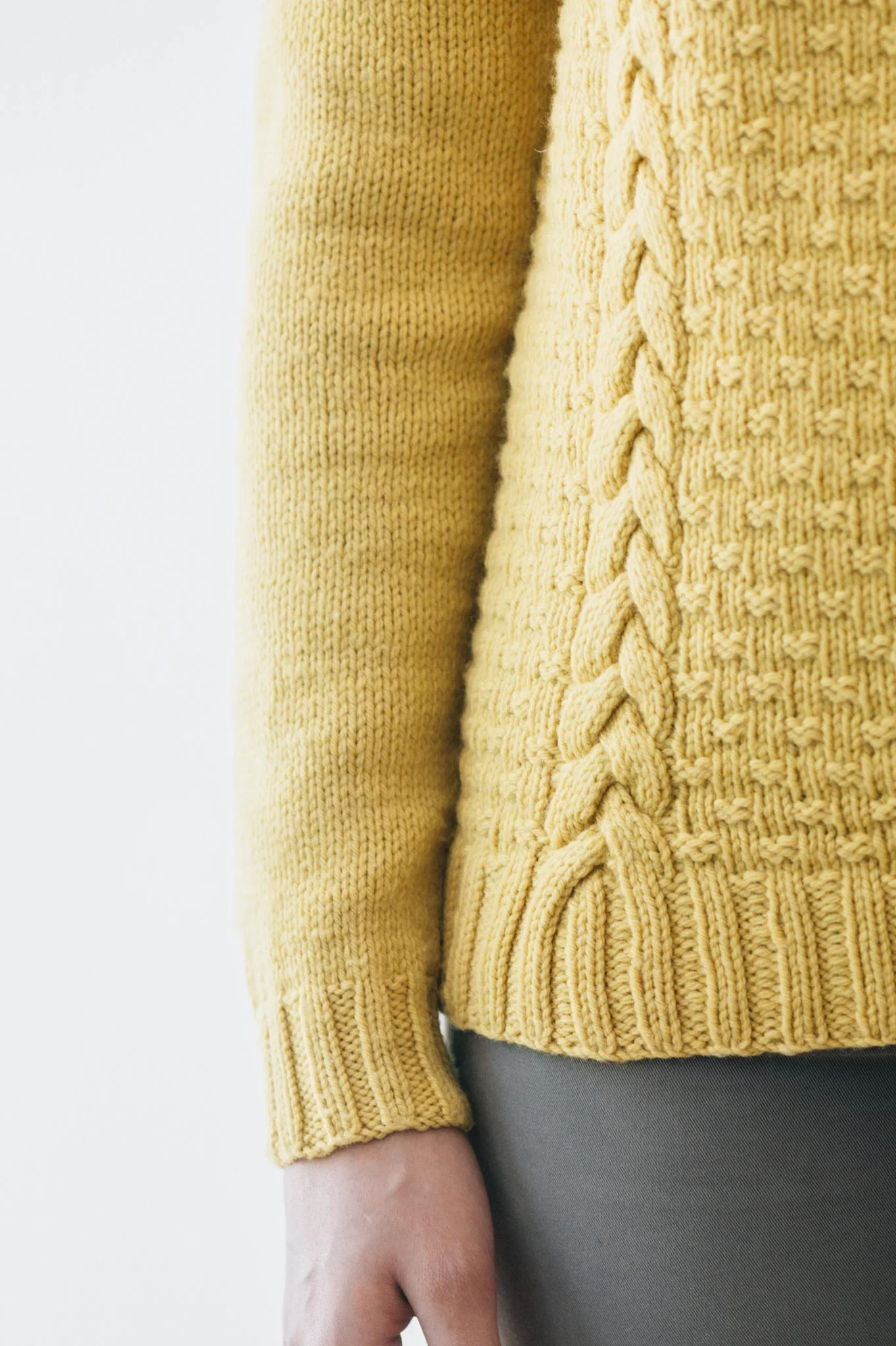 quince-co-dal-leah-b-thibault-knitting-pattern-lark-3.jpg