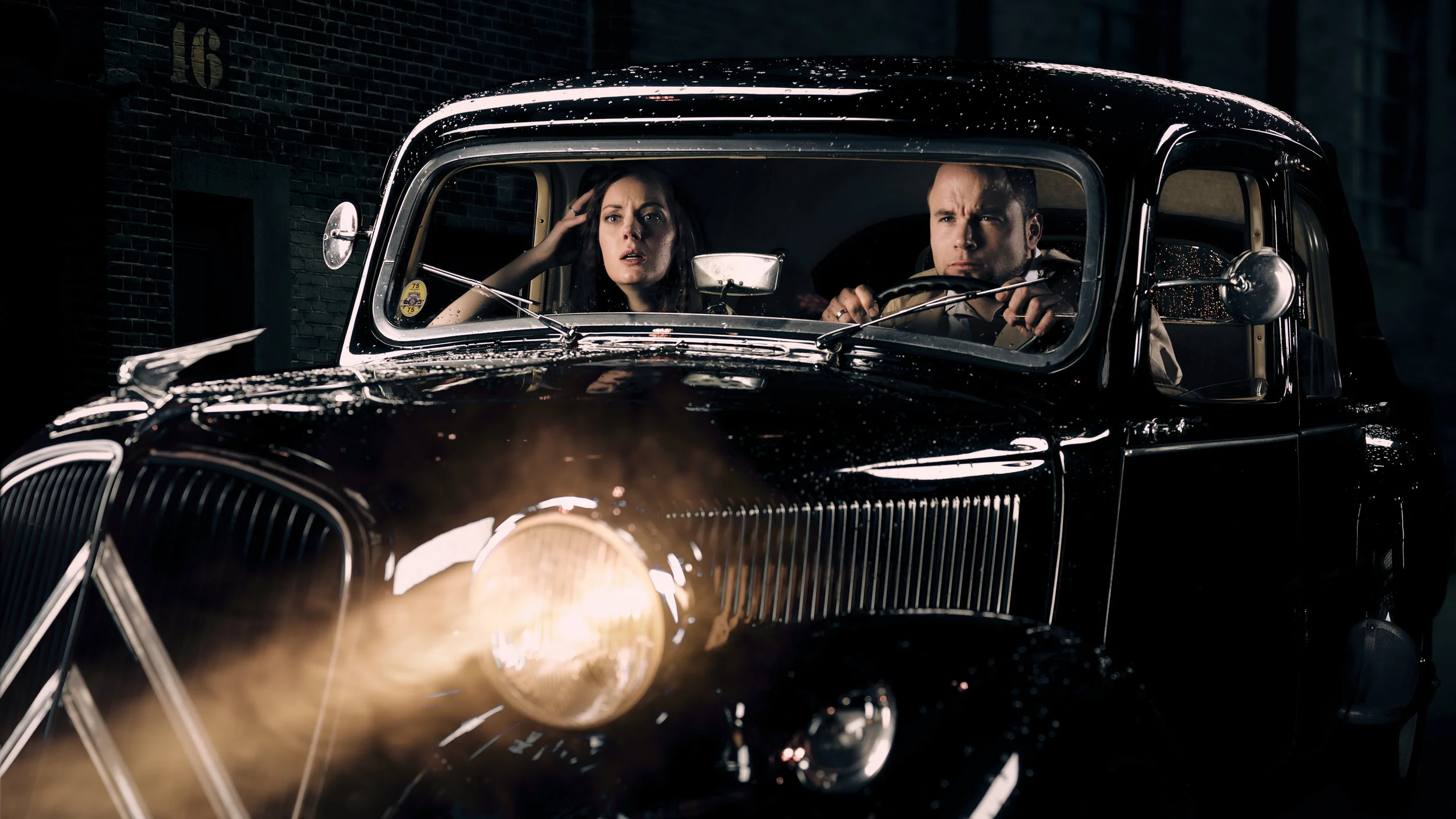 Ferry Noir, The Car