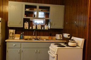 Lucky Horseshoe Cottage #16 - Interior Kitchen.JPG