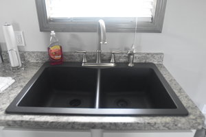 Lucky+Horseshoe+Cottage+#17+-+Interior+Kitchen+Sink.jpeg