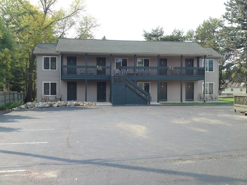 Blue-Spruce-Motel+New+Building+Exterior.jpeg