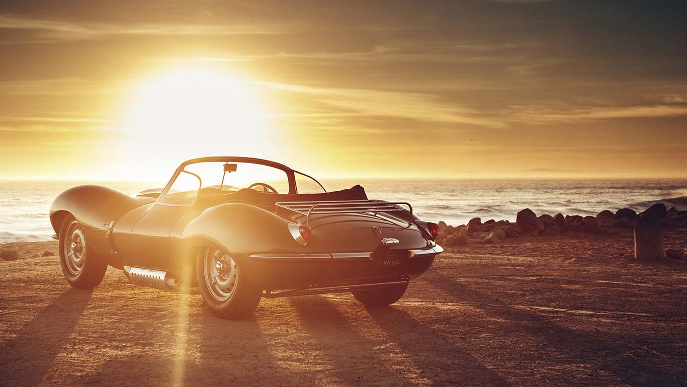 Jaguar_XKSS_LA_043_desktop_1366x769_tcm76-328405_desktop_1366x769.jpg