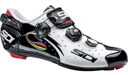 Advance cycle shoe with carbon soles and tightening straps or ratchet type system to help provide a very secure fitting shoe.
