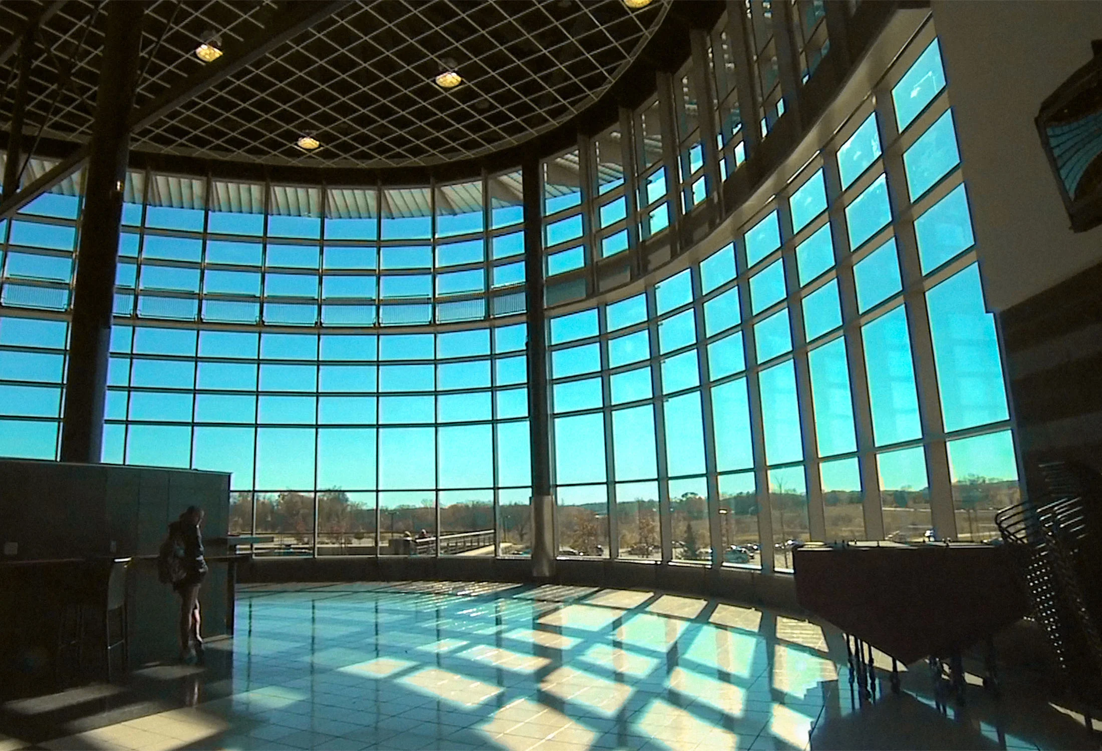 FR.mp4.00_01_35_05.Still001 copy2.jpg