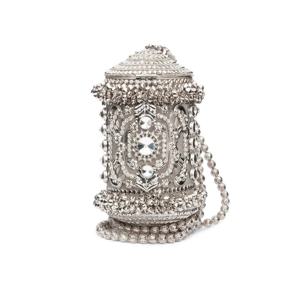silverPurse02.jpg