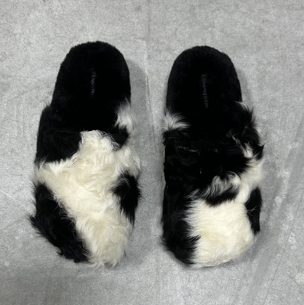 NAOMI COW FLAT SLIPPER - SIZE 40