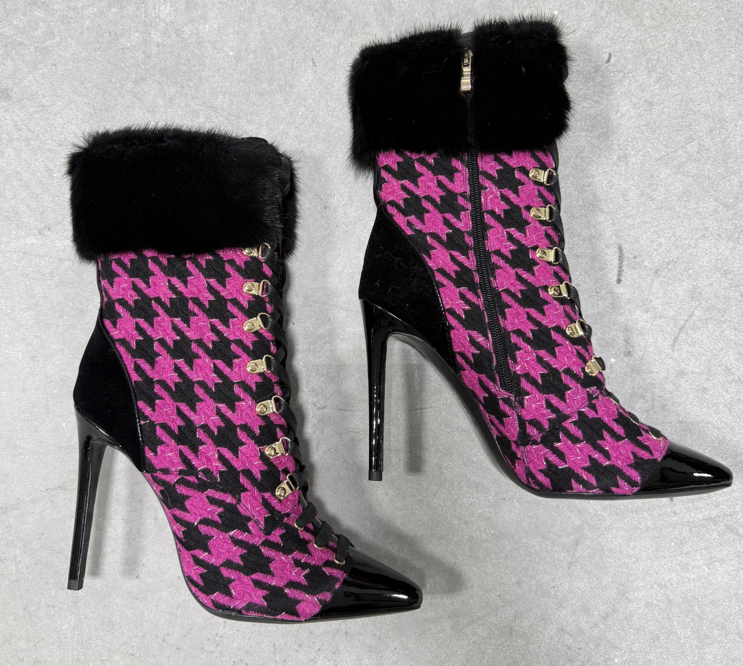 PINK HOUNDSTOOTH FINCH HEEL - SIZE 41 ONLY
