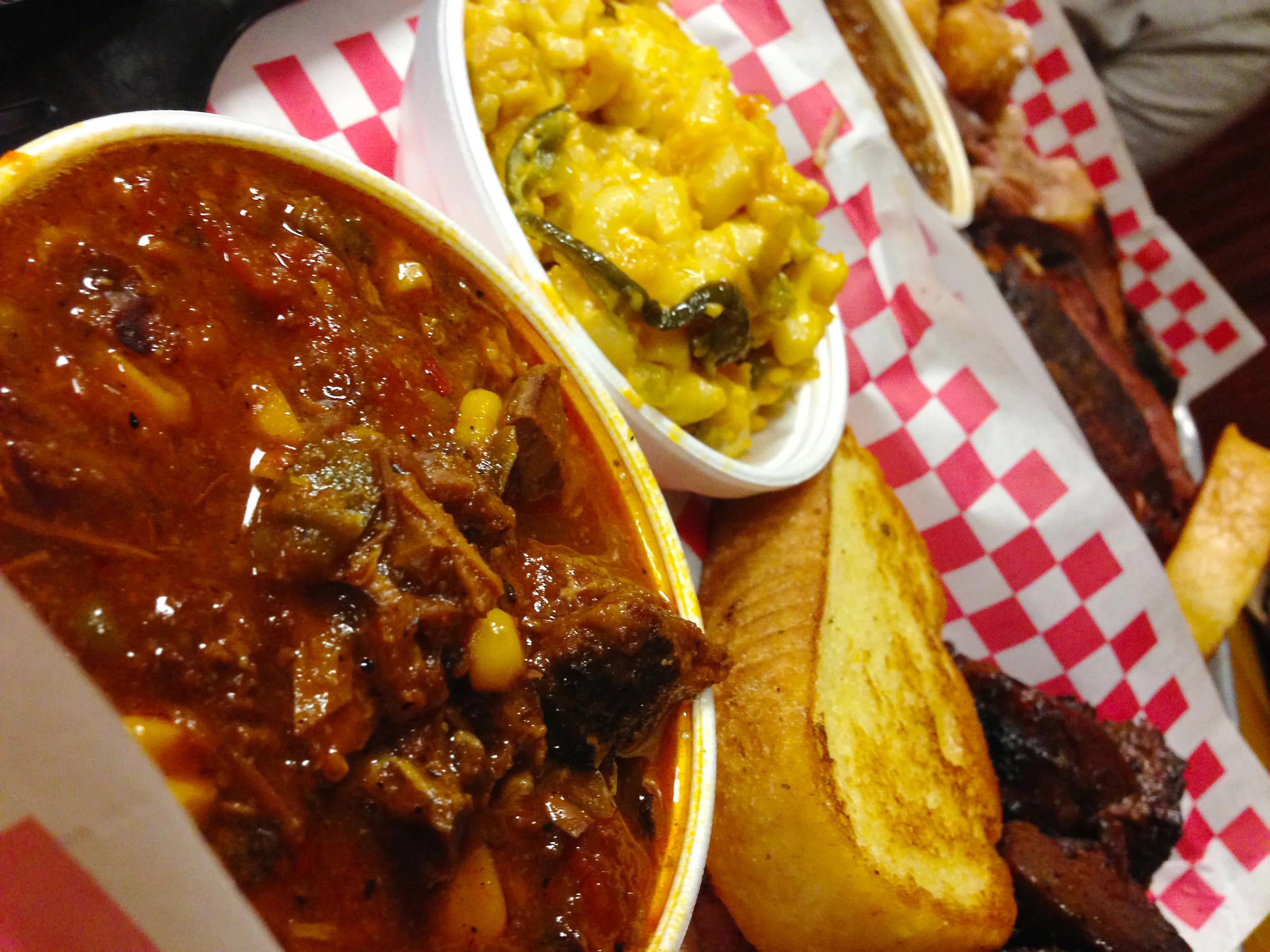 Mac n Cheese and Brunswick stew at Holy Hog in Tampa