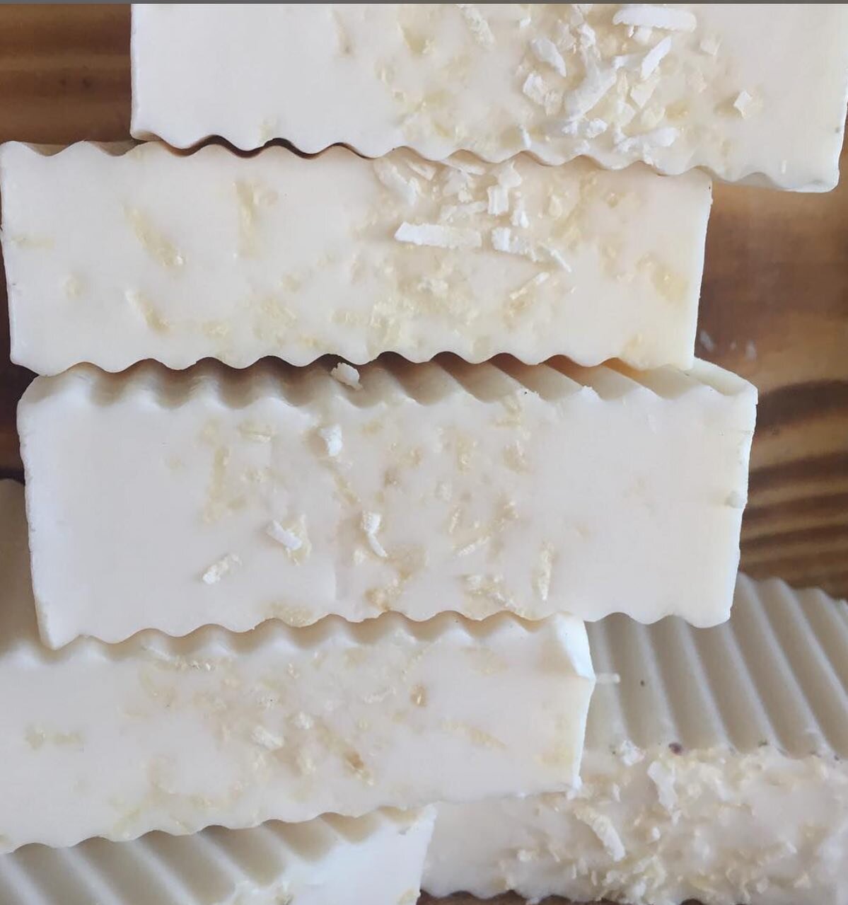 Coconut Almond is another summer essential ✨🌴🥥 Organic food grade coconut and almond extracts smells like coconut ice cream on a hot summer day! It's also our most hydrating soap, perfect for soothing dry summer skin. 

What is your go to hot weath