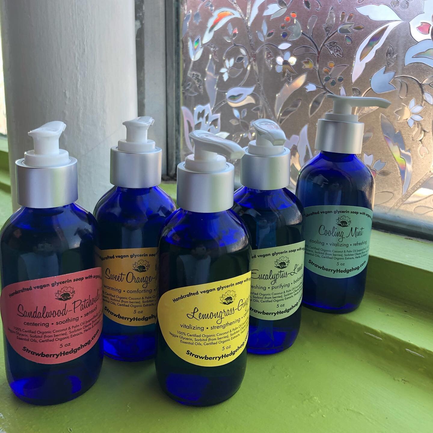 Did you know you can get many of our best selling scents in lovely, reusable, glass bottles of liquid soap?? True story! Perfect for next to a sink you share or for folks who haven&rsquo;t broken the body wash habit yet. 😉 🧼  Available only at Stra