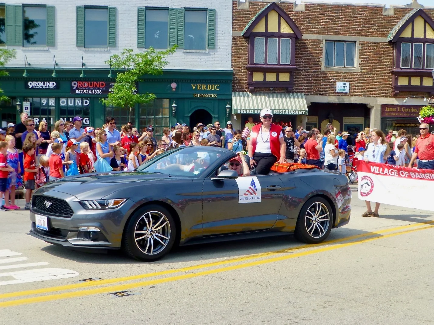 Parade7.jpg